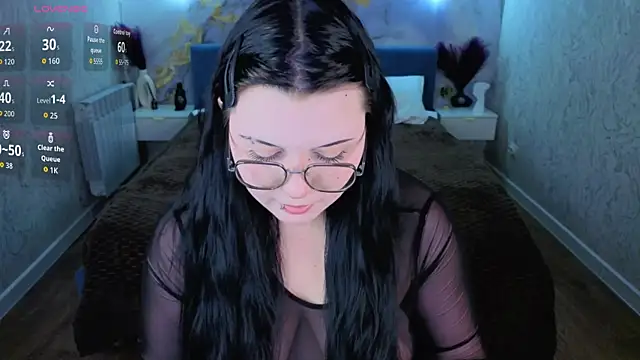 Kira G0ld online show from June 2026 09:03:01 AM