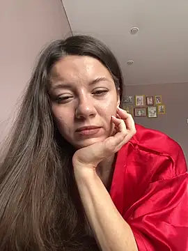 Snapshot of OnlyLeiLa chatting on April 2026 05:43:02 AM OnlyLeiLa online show from April 2026 05:43:02 AM