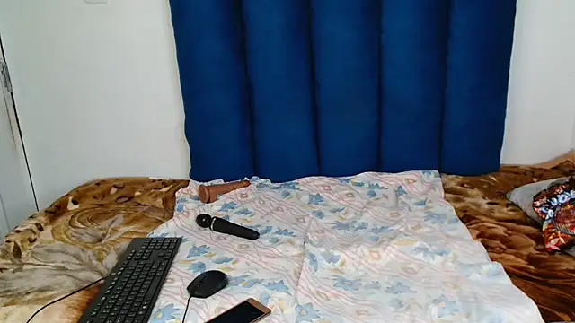 ForeverSexy  online show from February 2026 07:17:01 AM