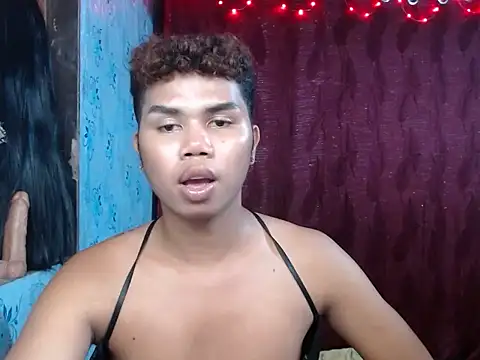 Snapshot of Pinoyebonyxxx chatting on March 2026 03:50:02 PM Pinoyebonyxxx online show from March 2026 03:50:02 PM