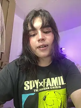 Daniellesins1 online show from May 2026 02:17:01 AM