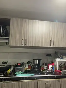 Emma Sanz   online show from March 2026 12:20:01 PM