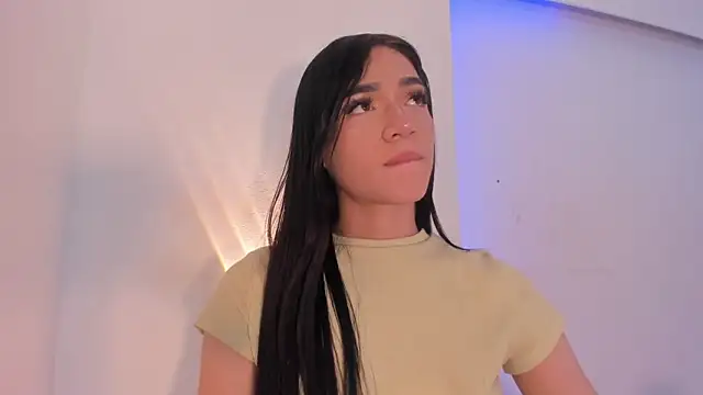 AllanaRosee online show from March 2026 12:04:01 AM