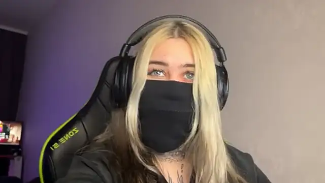 UnaXyling online show from February 2026 08:18:02 AM