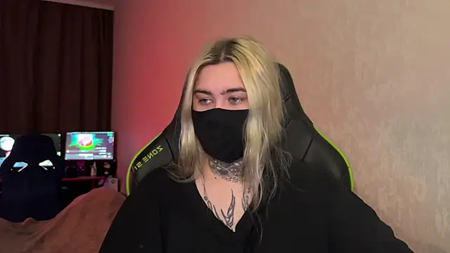 UnaXyling online show from March 2026 01:02:02 AM