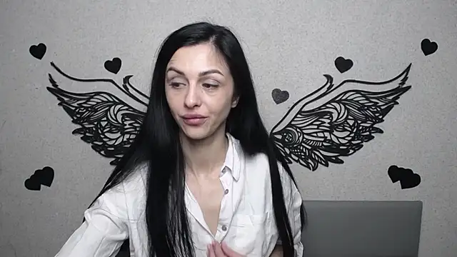 Snapshot of EvaClarkk chatting on May 2026 05:35:01 AM EvaClarkk online show from May 2026 05:35:01 AM