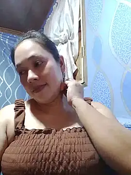 Snapshot of May_Bombs chatting on May 2026 02:49:02 PM May Bombs online show from May 2026 02:49:02 PM