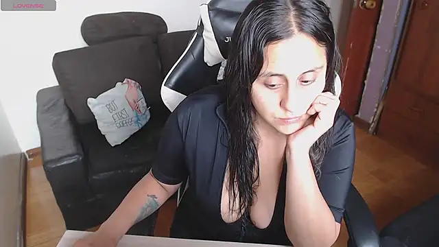 MeliisaRobers online show from April 2026 08:21:01 PM