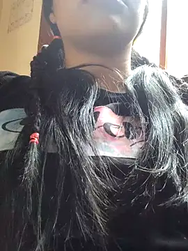 Julieta Parker online show from February 2026 04:26:01 PM