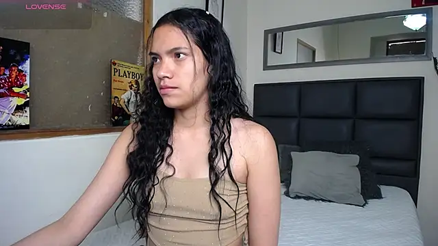 Julieta Parker online show from July 2026 07:52:02 PM