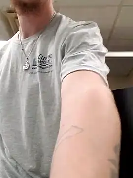 Horus1922 online show from February 2026 06:37:02 PM