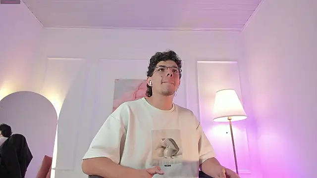 Axel Creed online show from February 2026 01:56:02 AM