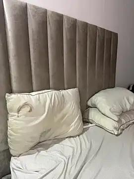 lolibahia online show from February 2026 10:57:02 PM