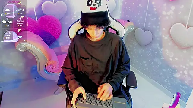 thanier 18 online show from March 2026 07:19:01 PM