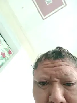 perrit17 online show from February 2026 02:17:02 PM