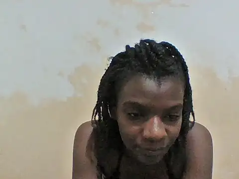 petitelavishey online show from March 2026 11:40:01 PM