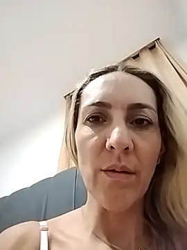 mona med online show from February 2026 11:21:02 PM