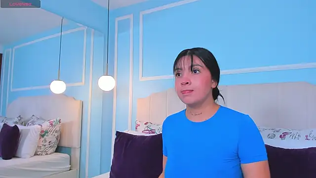 ashley foox online show from February 2026 09:42:01 PM