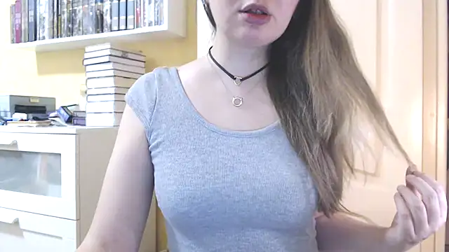 Tasiya online show from February 2026 12:15:01 PM