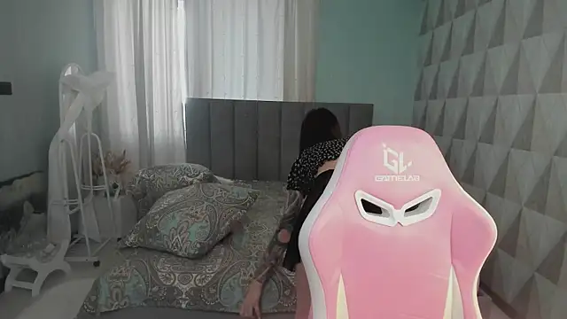 Amy Amely online show from April 2026 09:59:01 AM