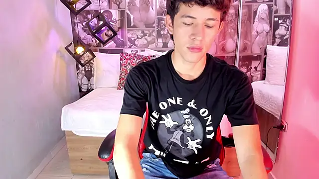 Christian Foxx online show from February 2026 01:32:02 PM