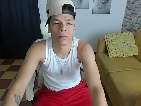 Andres sant  online show from March 2026 02:39:01 AM