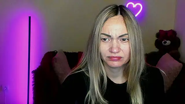 BlondMikey22 online show from April 2026 05:24:02 PM