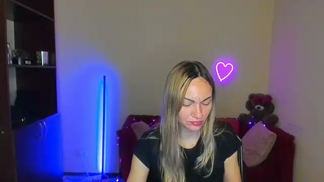 BlondMikey22 online show from June 2026 05:28:02 AM