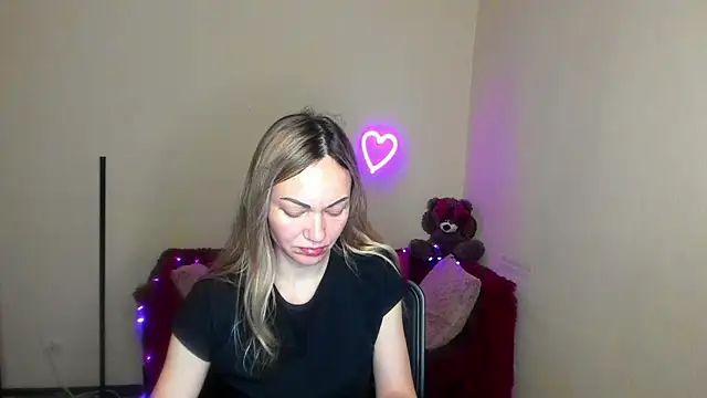 BlondMikey22 online show from June 2026 05:31:02 AM