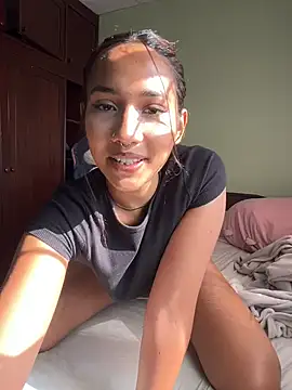 lyla luv online show from March 2026 09:04:02 AM