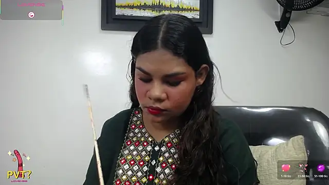 Snapshot of yaazhinii chatting on July 2026 11:34:01 AM yaazhinii online show from July 2026 11:34:01 AM