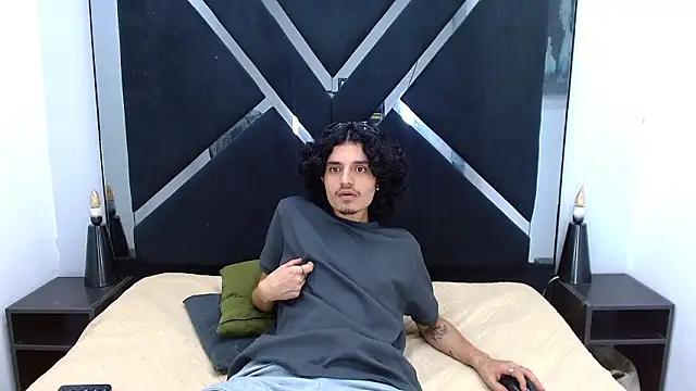 SamiSaturno online show from March 2026 07:31:01 PM