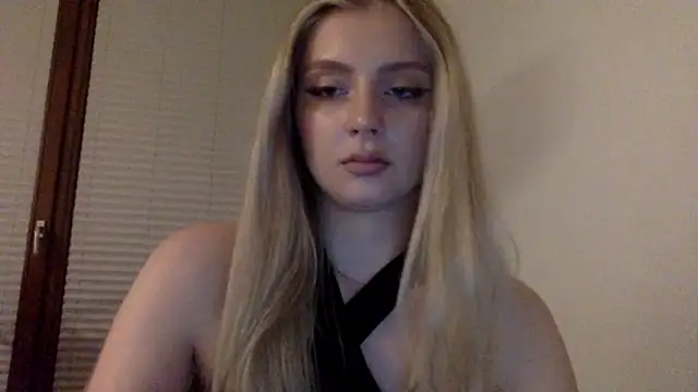 MayaWetDream online show from April 2026 08:36:02 PM