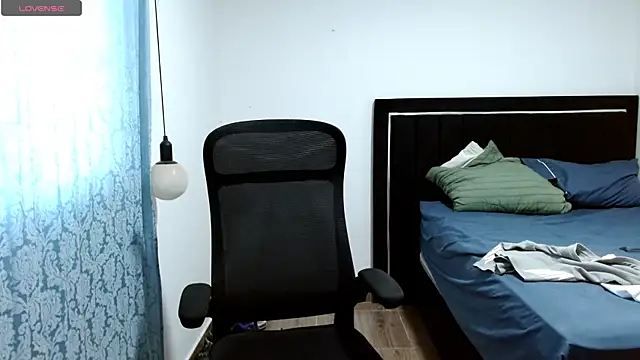 Pedestal diamant online show from March 2026 08:23:02 PM