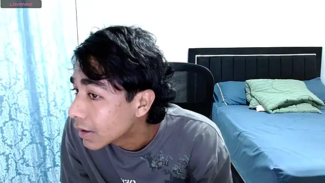 Pedestal diamant online show from March 2026 12:16:01 AM