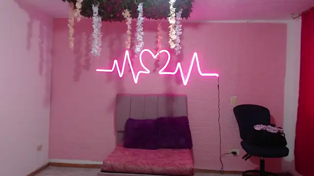 astrid blaze 27 online show from March 2026 03:50:01 PM