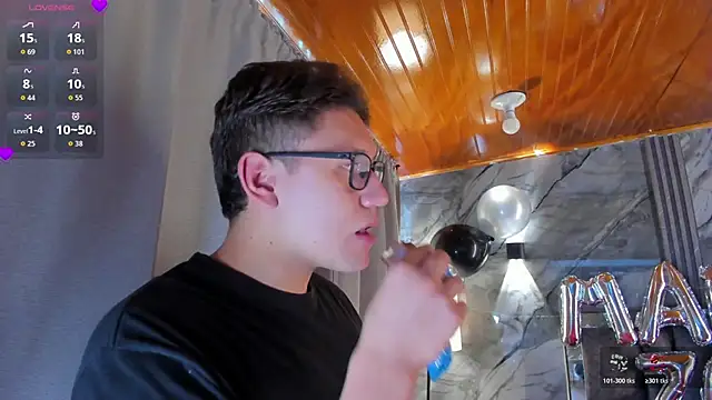 Manson and Zoe online show from April 2026 11:35:01 AM