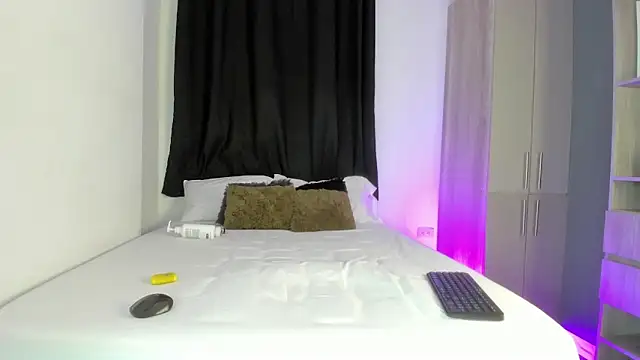 AriSweet  online show from March 2026 03:23:01 AM