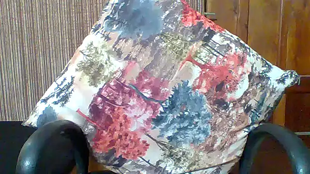 JUICY T online show from April 2026 05:36:01 AM