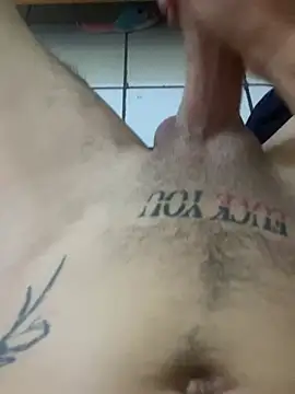 pitudo1713 online show from April 2026 05:44:02 PM