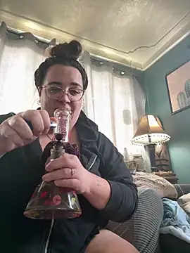 kayleighgirl online show from April 2026 12:13:01 PM