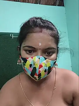 Snapshot of Tamilkannadacouple chatting on May 2026 06:09:01 PM Tamilkannadacouple online show from May 2026 06:09:01 PM