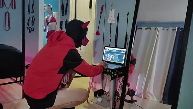 bellaskeykeeper online show from February 2026 05:26:02 AM