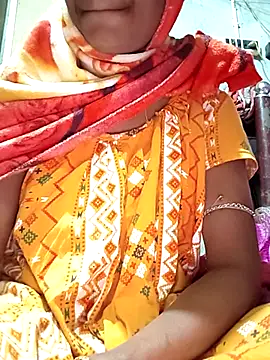 Sweet-runi online show from February 2026 06:11:02 PM