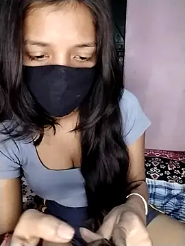 Naina-hott online show from March 2026 07:09:01 PM