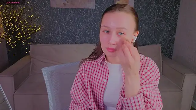  Kiki angel  online show from June 2026 09:26:02 AM