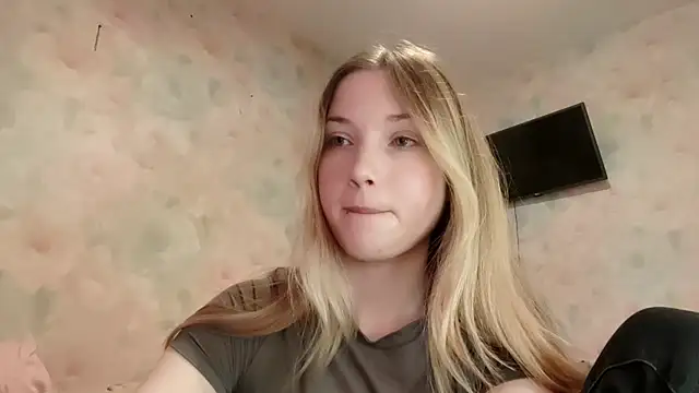 TiaBIanks online show from March 2026 06:19:01 AM