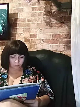 itismyhobby online show from February 2025 07:42:01 PM