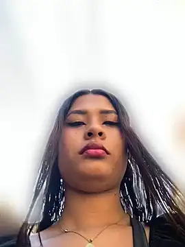 Romie rous online show from June 2026 10:00:02 PM