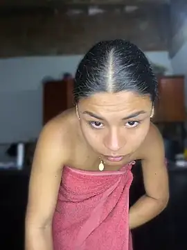 Snapshot of Romie_rous chatting on July 2026 11:08:02 AM Romie rous online show from July 2026 11:08:02 AM
